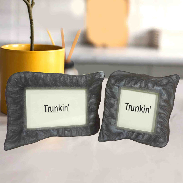 Decorative Style Photo Frame Resin Set of 2 Table Photo / Grey