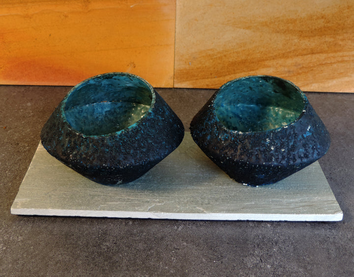 Ainaa Collection - Set of 2 Glass Votive with a Decorative tray - Turquoise