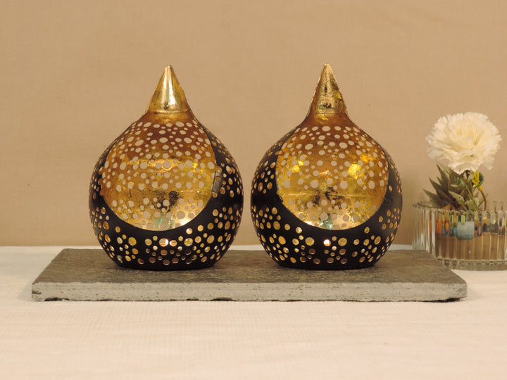 Noor Collection - Set of 2 Votives with a decorative trays - Black & Gold