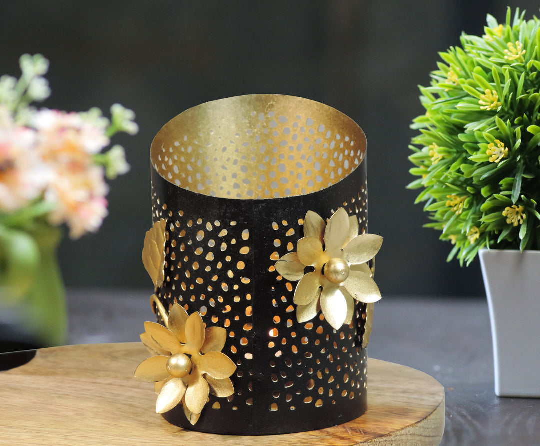 Noor Collection - Set of 2 Votives on a decorative trays - Black & Gold