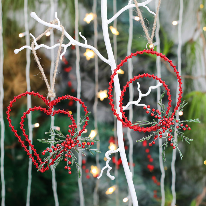 Back To Nature Wreath & Heart Hanging/ Red & Green/ 6"x6" / Set of 2